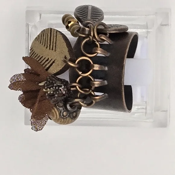 ### NWT-- Unique Vintage Tassel Ring - Picture 3 of 6